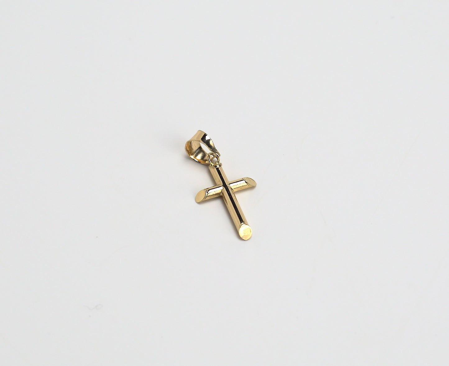 Plain cross pendant 1in