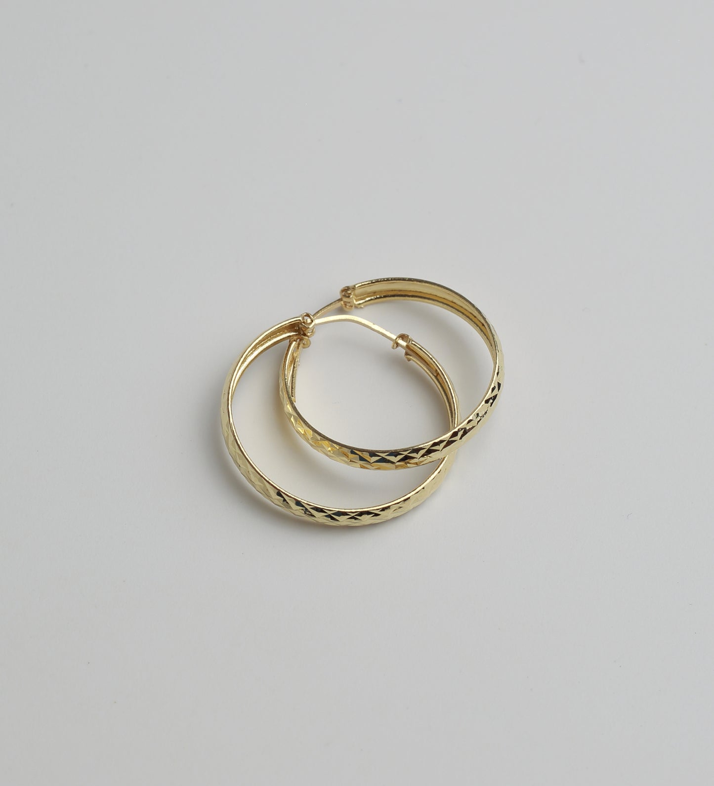 Diamond cut Hoop Earrings 1.5
